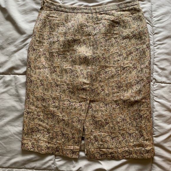 Ann Taylor (Loft) pencil skirt - Picture 1 of 3